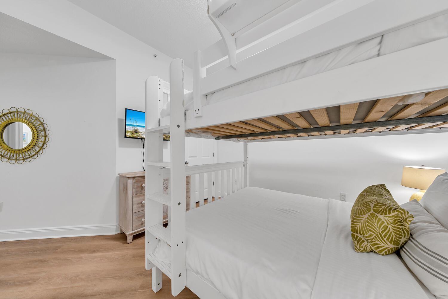 Legacy 104 Aparthotel ซานตาโรซาบีช ภายนอก รูปภาพ